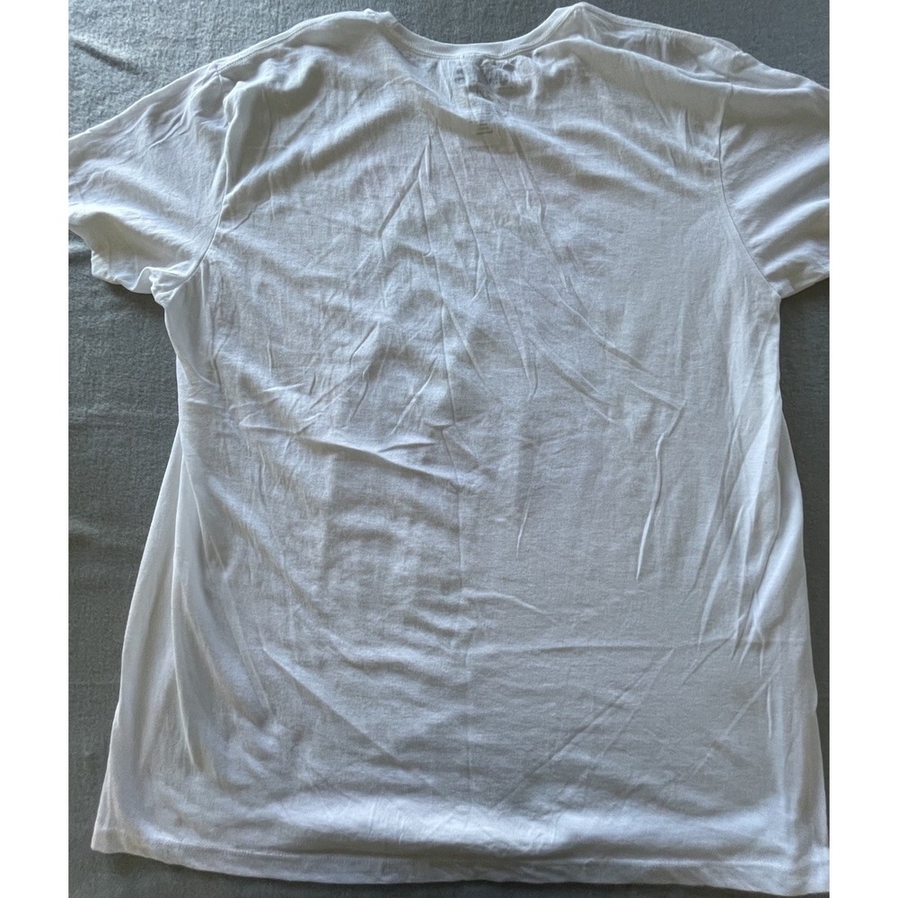 Jaws Shark Movie Poster T-Shirt NEW 2XL - Picture 2 of 6